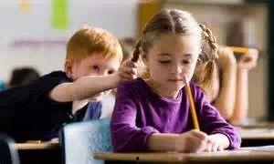 永远的移民男孩,跨越时空的青春记忆